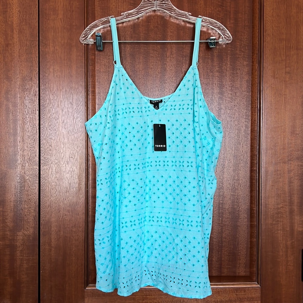 NWT torrid eyelet tank sz 0